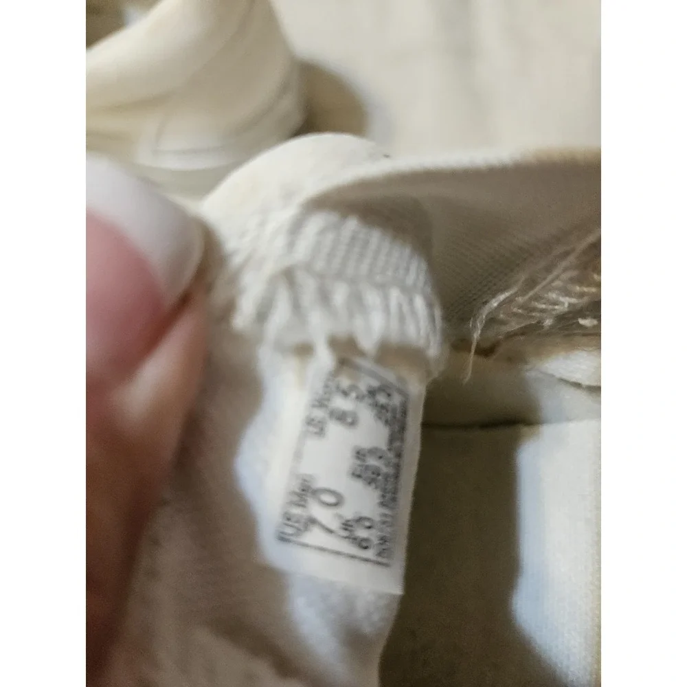 Vans Off The Wall Canvas Slipon Shoes White Mens 7 Womens 8.5